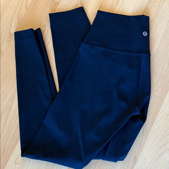 lululemon athletica Wunder Under Navy Blue Leggings 25” Size 4 - Picture 1 of 3